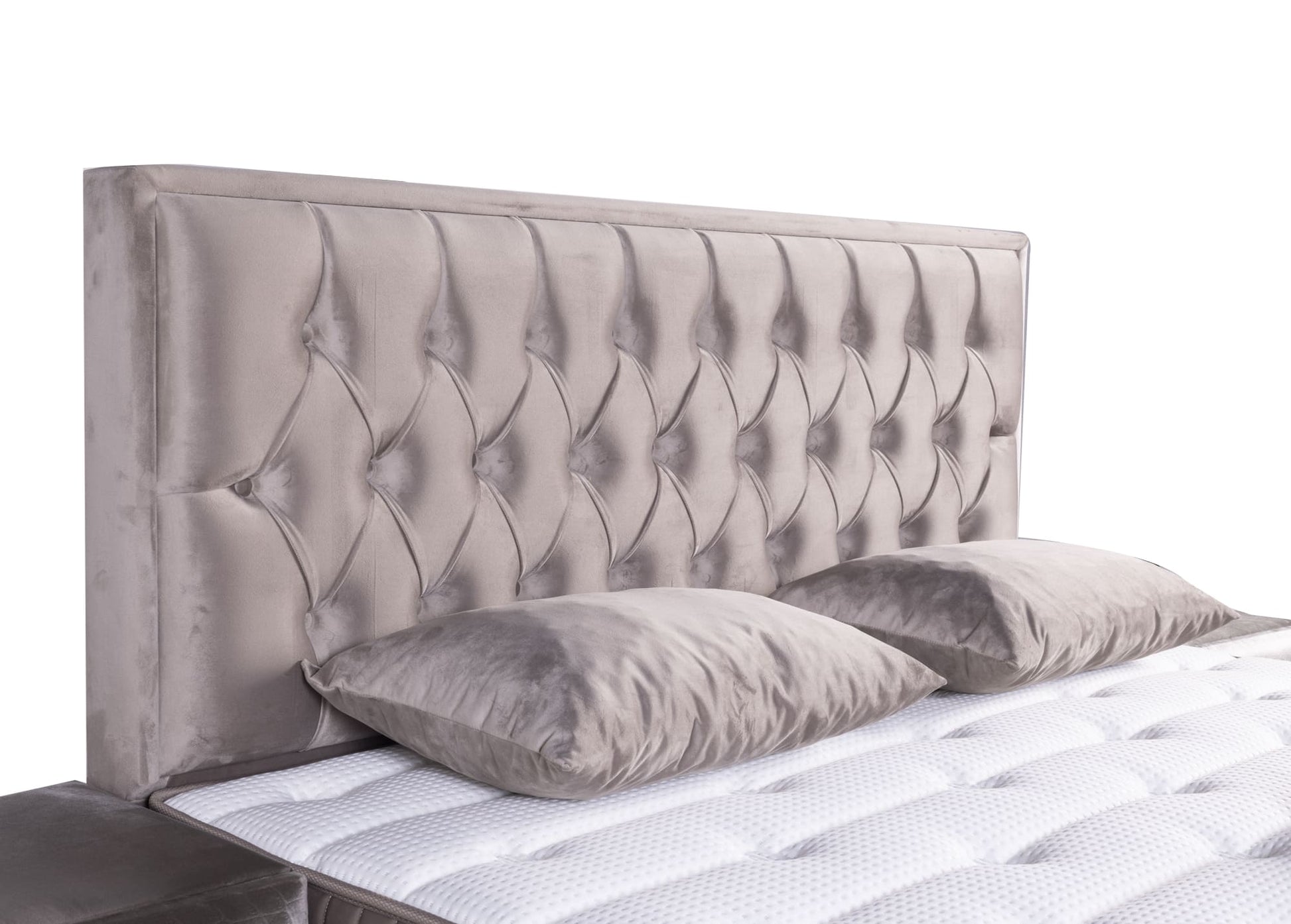 Kronholt Comfort by Nils Christian Larsen
